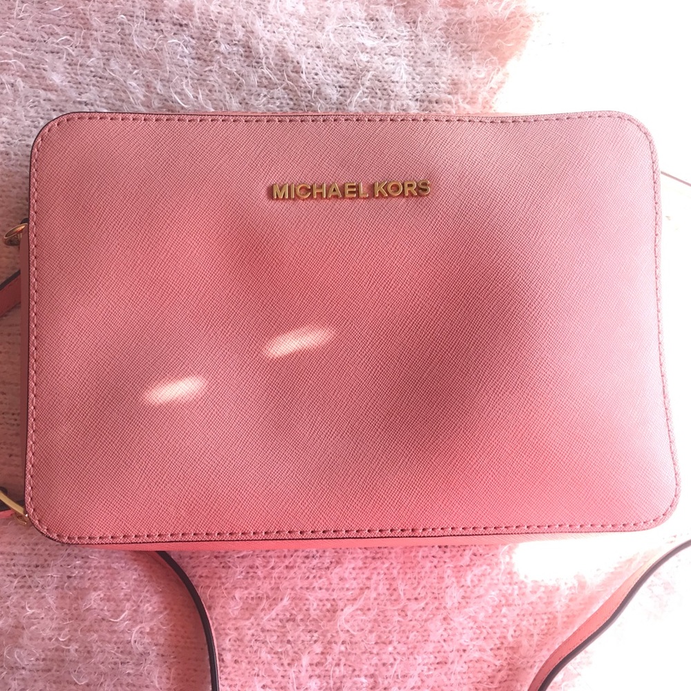 Michael Kors Jet Set Crossbody